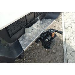 Opel Vivaro Ladekantenschutz | LORBIS